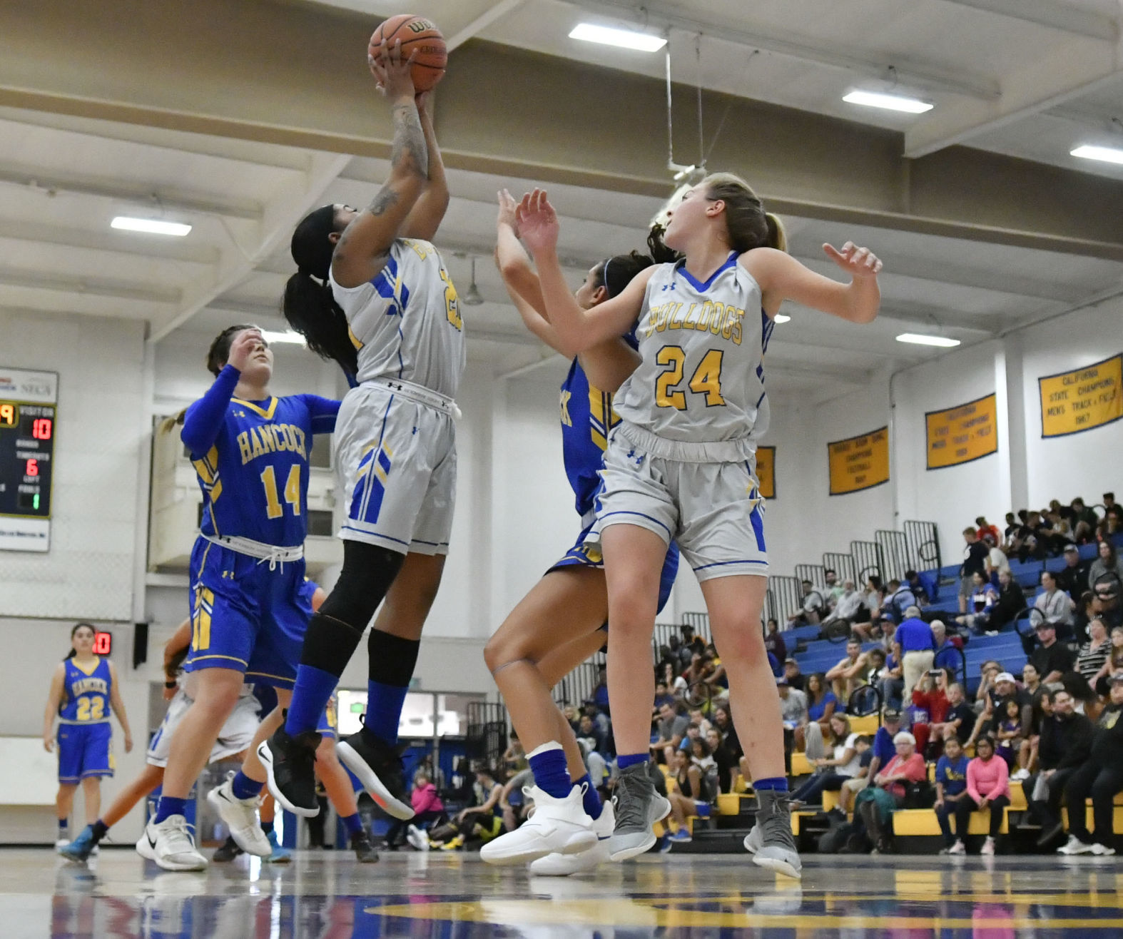 101718 Meet the Bulldogs 13.jpg